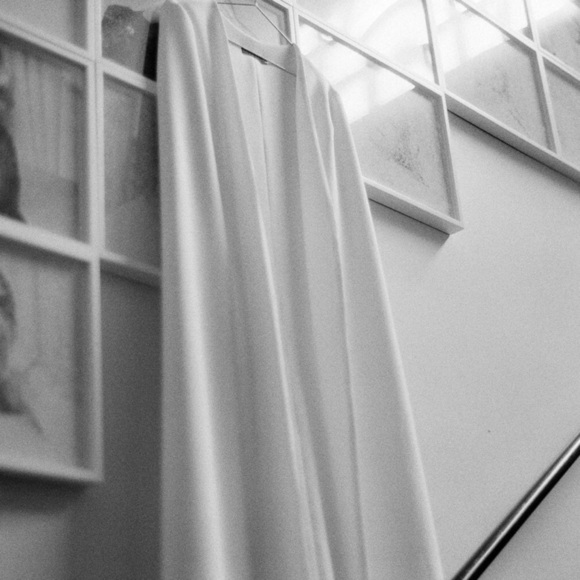 Sophie et Voila Wedding Icon Collection Cape - Picture 4 of 6